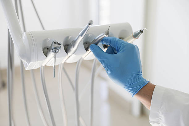 Professional Tooth Extraction technician working in Sacramento, CA